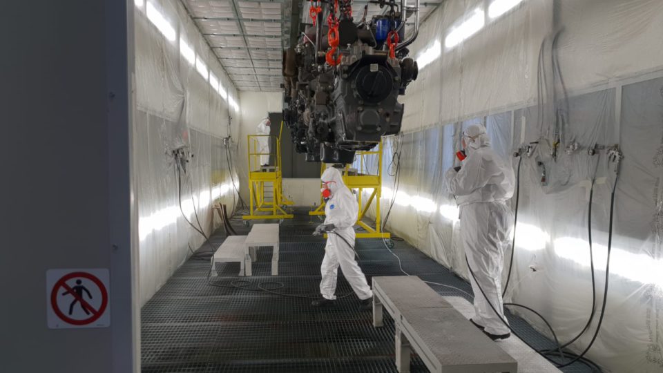 Pistole per verniciatura a liquido industriale: erogazione e spruzzatura