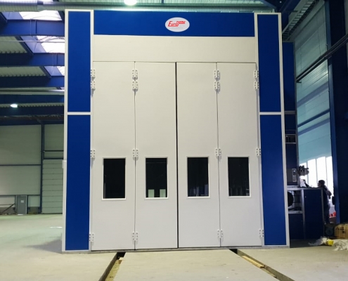Pressurized spray booth in Russia