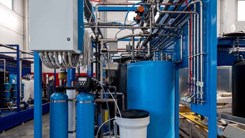 Sistema di filtrazione dell’acqua per cabine di lavaggio con idropulitrice – Germania