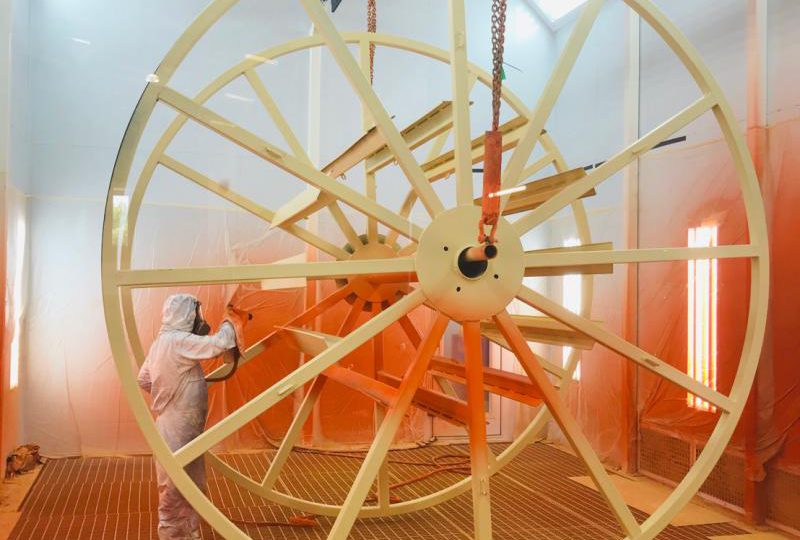 Cabines de peinture sous pression pour grands composants