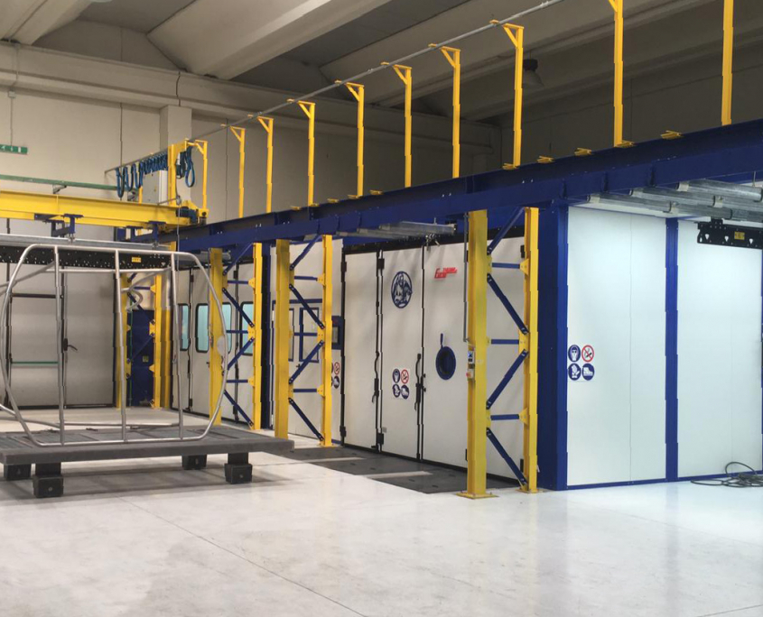 Manual powder coating system with INDUSTRY 4.0