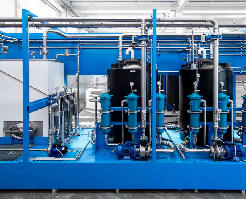 Skid for recovery and filtration of washing water