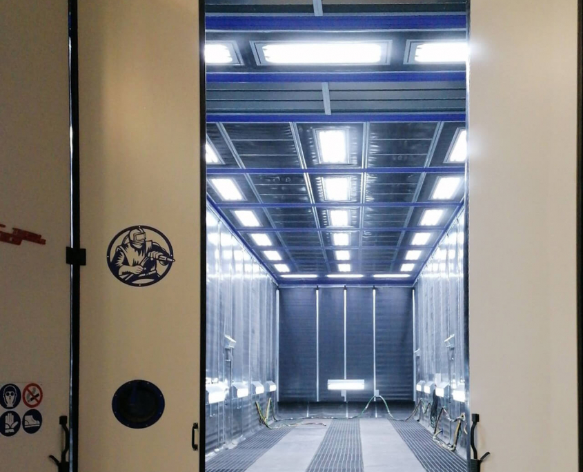 Silos blasting cabin