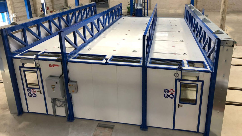 Cabine de lavage avec portes roulantes installée en Allemagne