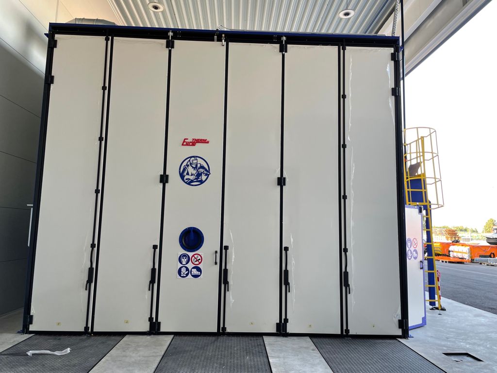 02 Shot blasting booth external 1 Eurotherm