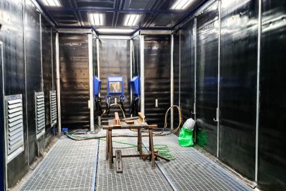 cabina con postazione operatore esterna Eurotherm