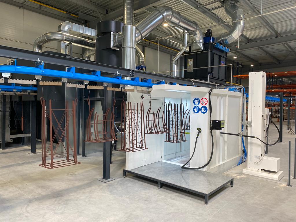 Installation automatique de peinture en ligne pour Louis Moulin