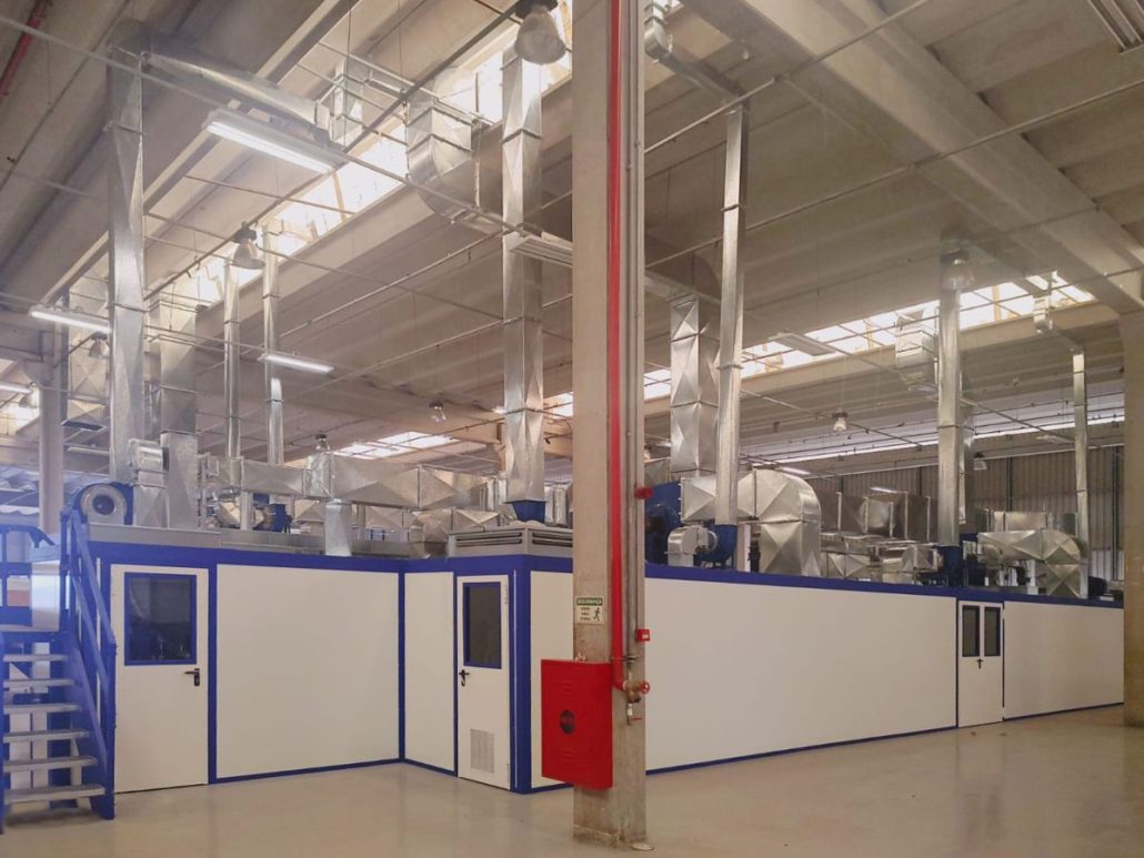 Installation de prétraitement pour la finition cosmétique