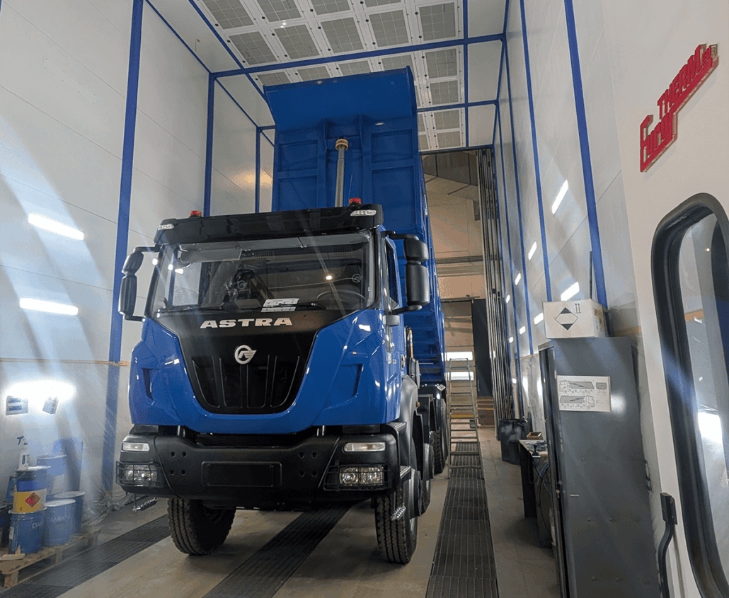 Installation de peinture liquide pour bennes de camions