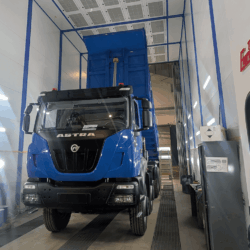 Installation de peinture liquide pour bennes de camions
