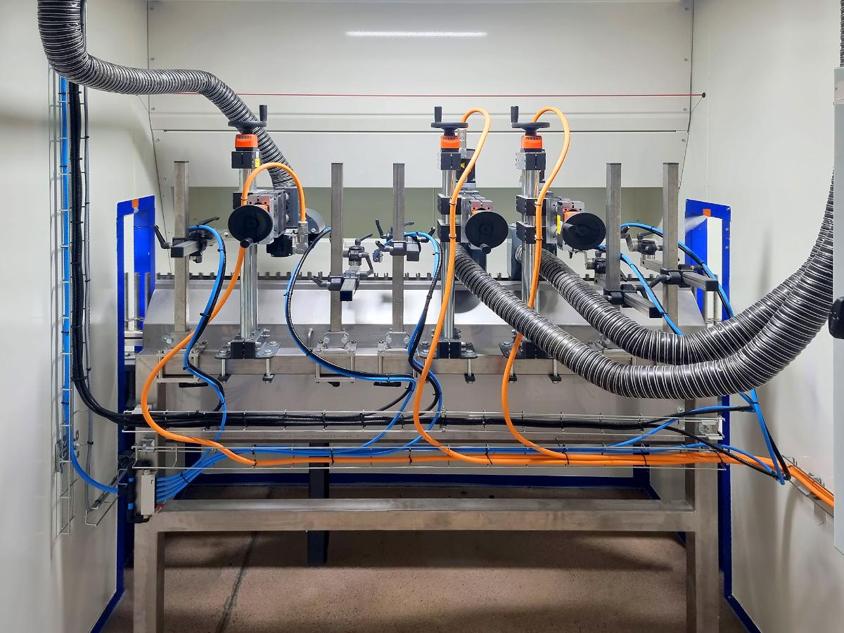 03 Cosmetic painting line Brusing zone Eurotherm