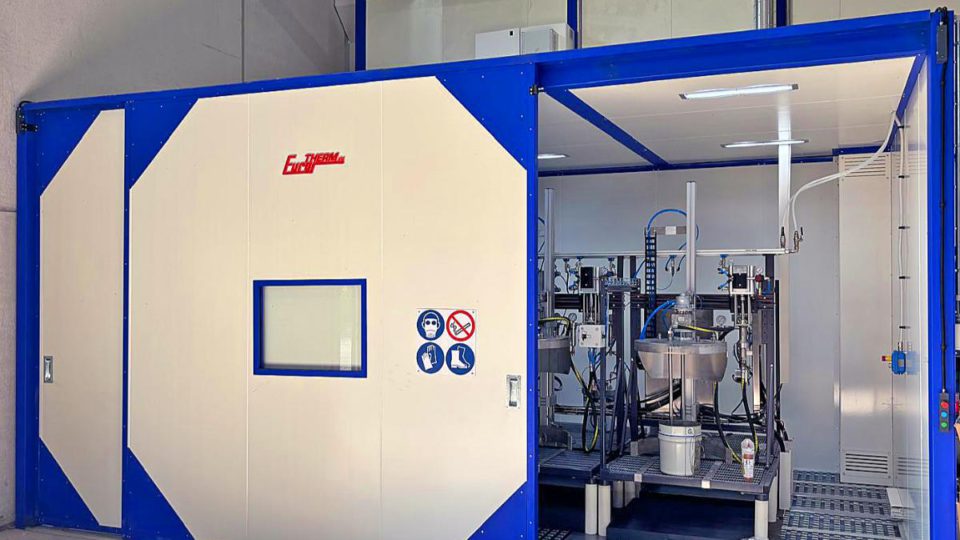 Système de peinture automatique pour pièces lourdes