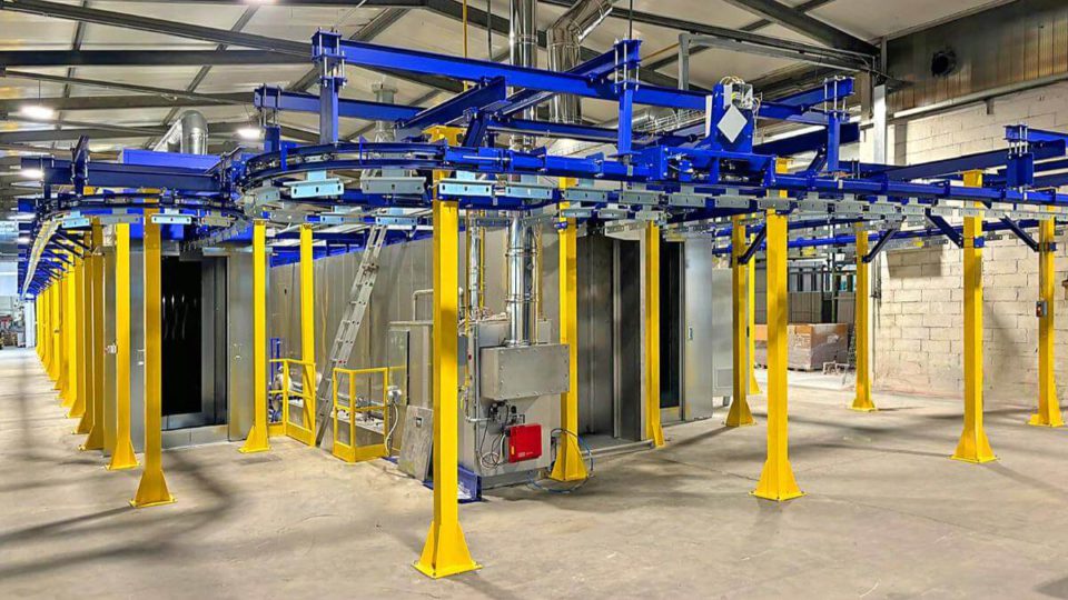 Installation automatique de poudrage en ligne avec alimentation continue