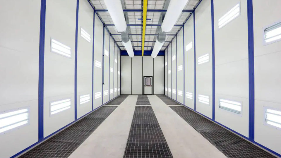 Liquid painting booths