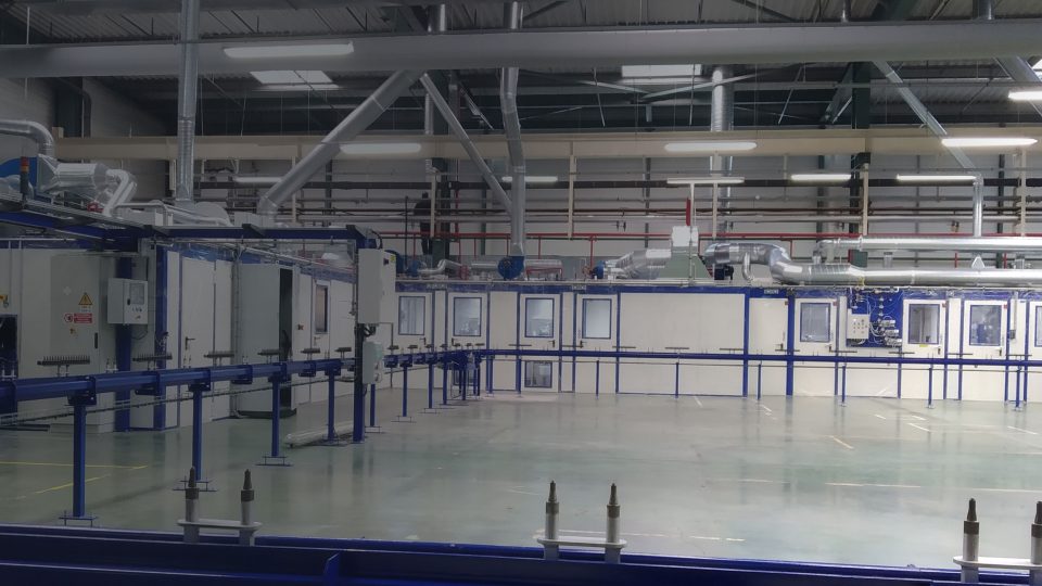 Rotary painting equipment