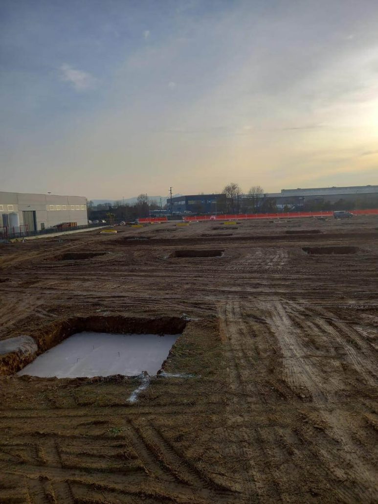 Internalizzare tutte le fasi di produzione? Si può fare! Eurotherm 03 Nuovo stabilimento Eurotherm 1 Eurotherm