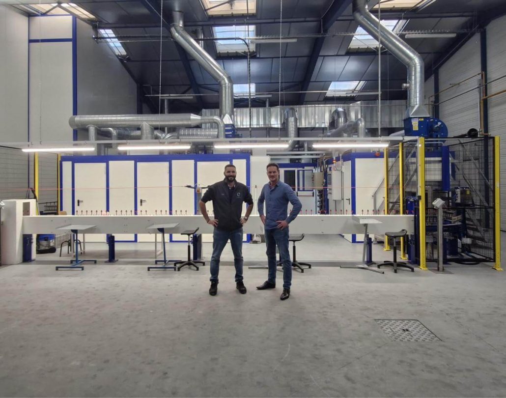 UV-Lackieranlage für Kosmetikverpackungen