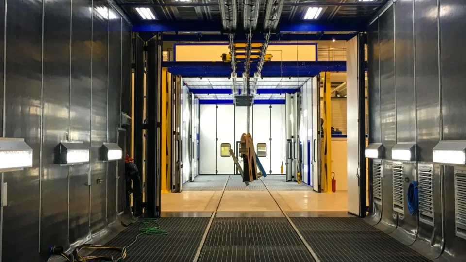 Sablage industriel : comment prévenir les défauts de peinture