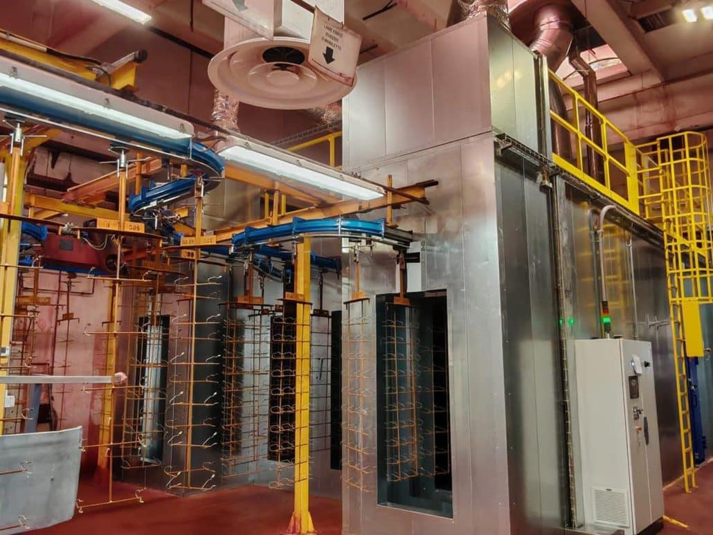 Polimerizzazione tecnica: progettazione custom di un forno di cottura ad alta temperatura