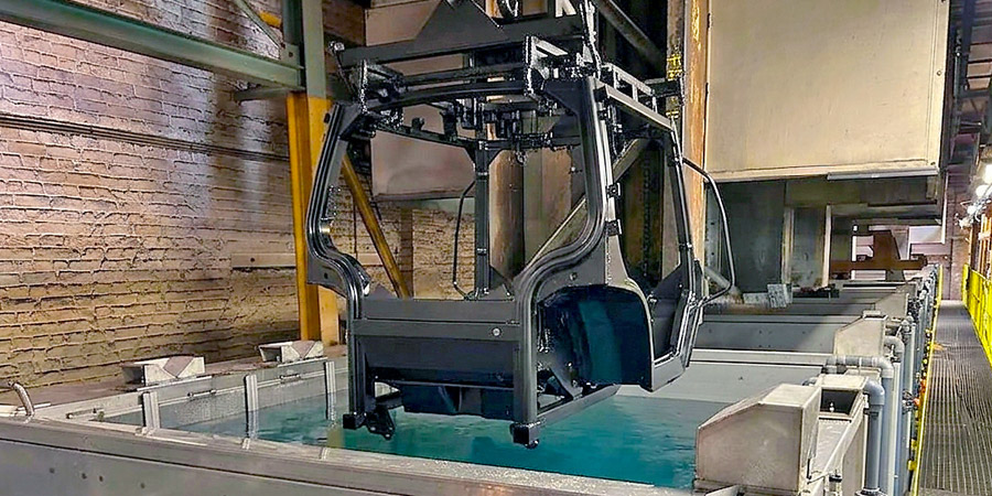 Cataforesi: la soluzione per verniciare superfici metalliche complesse e ottenere rivestimenti uniformi